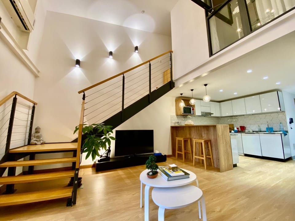 Kitchen or kitchenette, Living room