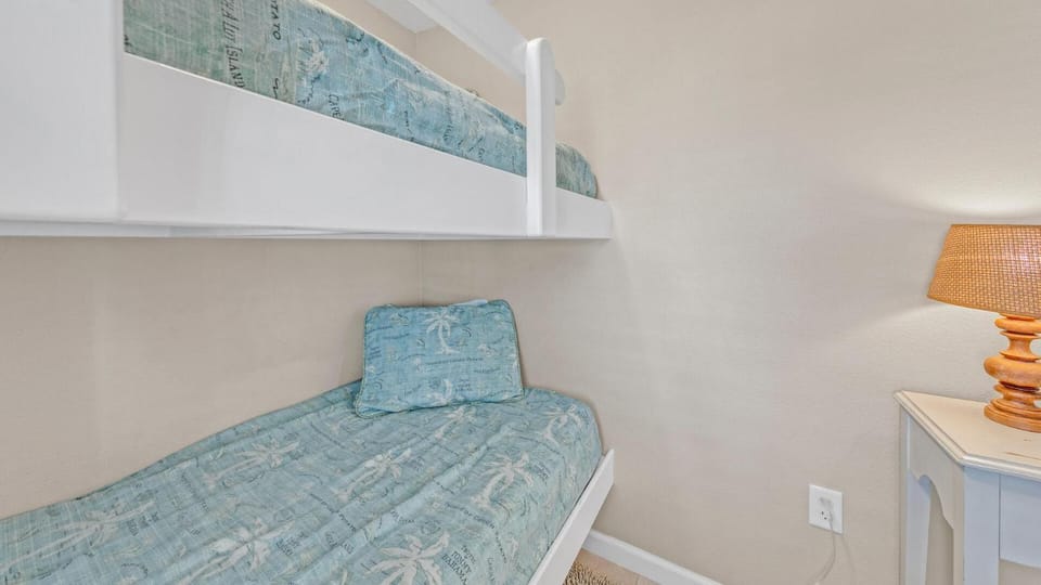 Dunes of Seagrove 301B - Updated decor with Great views and Beach service included March through October House in South Walton County