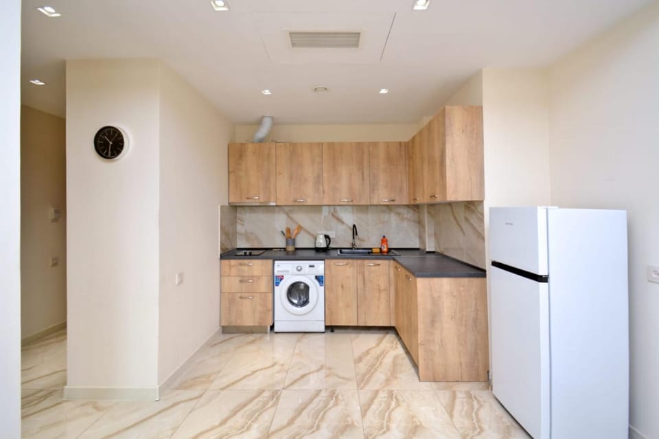 Kitchen or kitchenette, dishwasher, oven, pet friendly, washing machine