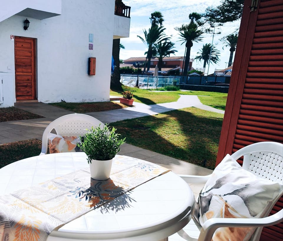 Los Balandros104 mit Terrasse by SunHousesCanarias Apartment in Maspalomas
