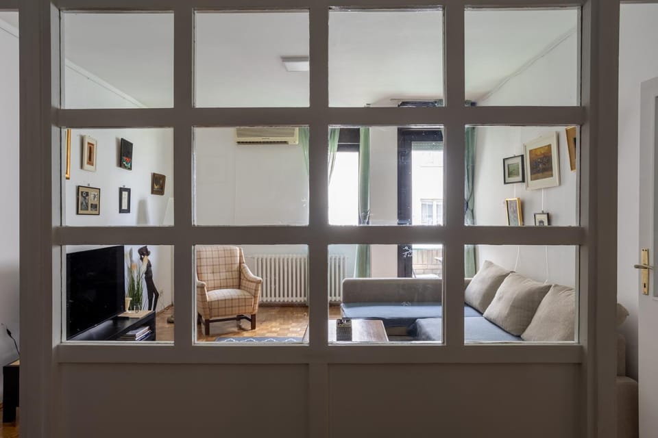 Communal lounge/ TV room, Seating area