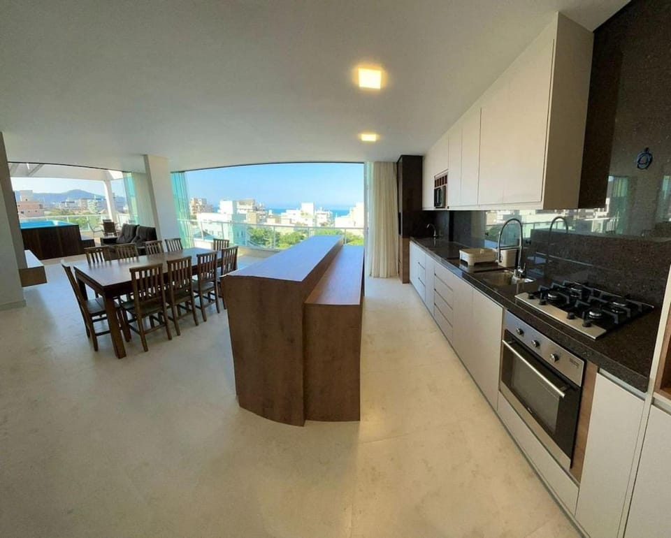ANSNEGOCIOS APTO DUPLEX PRAIA MARISCAL 302 Bayside Apartment in Bombinhas