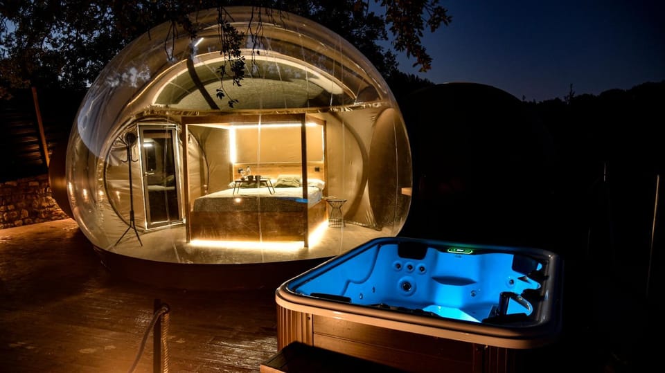 Hot Tub, Hot Tub