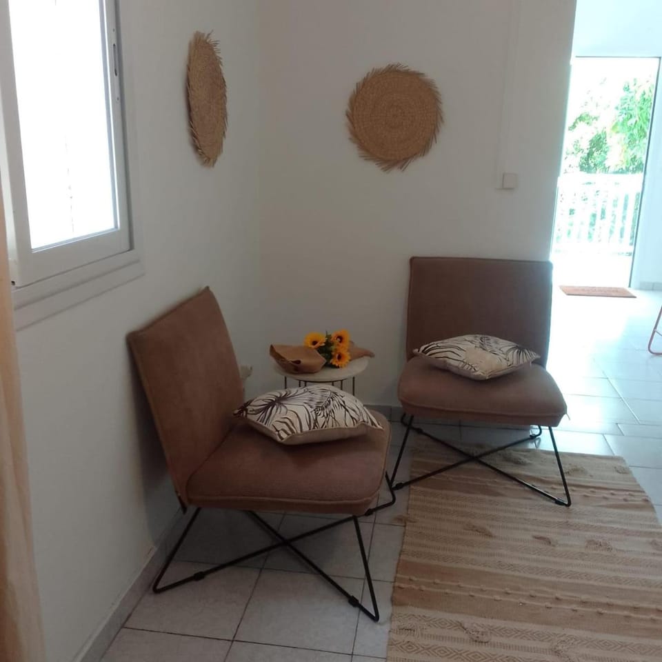 ALLEE DU MANOIR GÎTES Apartment in Leeward Islands
