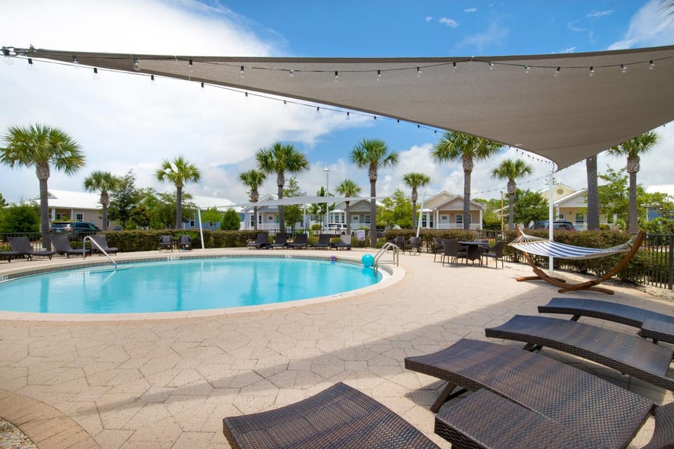Elsie's Cove - Close to the Beach in Seagrove along 30A House in South Walton County