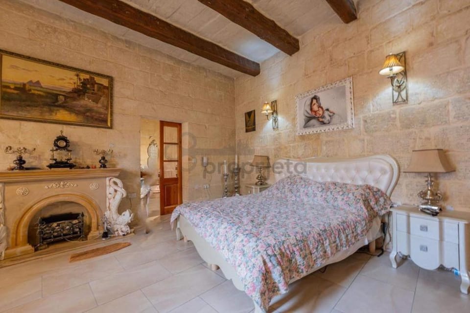 VINTAGE FARMHOUSE Bed and Breakfast in Malta