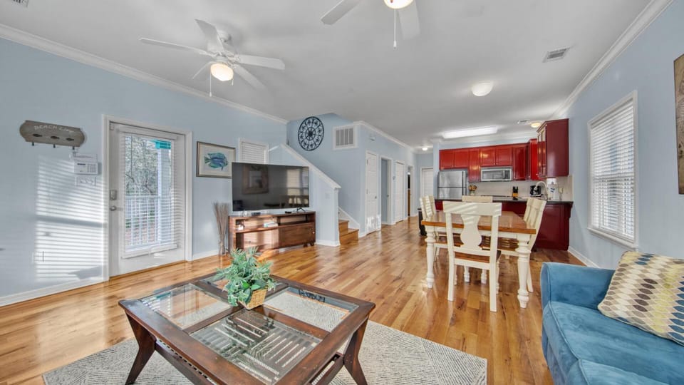 Margarita Sunrise - Easy beach access on 30A 2 pools House in South Walton County