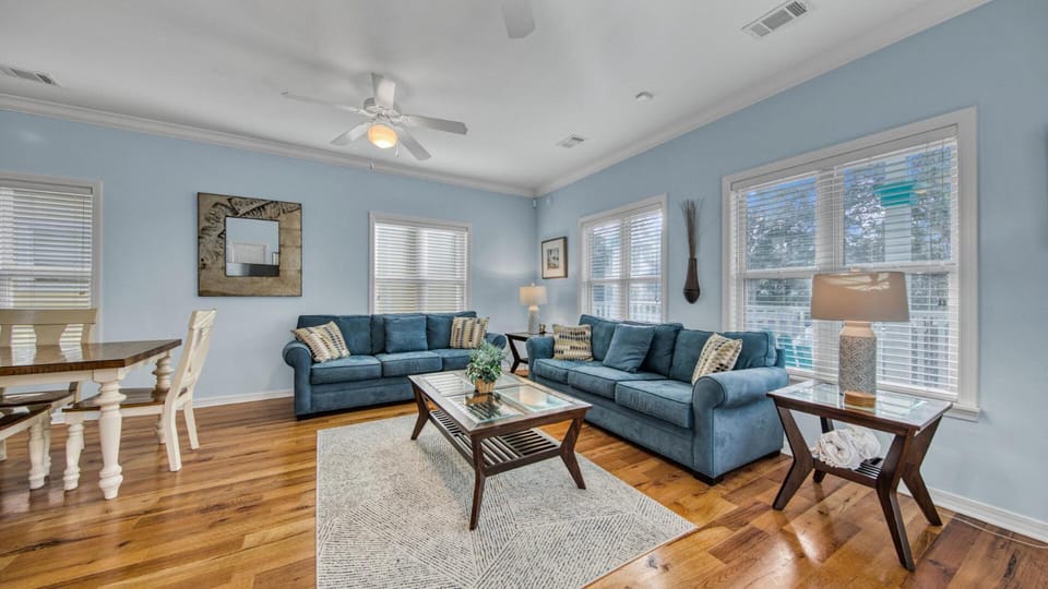 Margarita Sunrise - Easy beach access on 30A 2 pools House in South Walton County