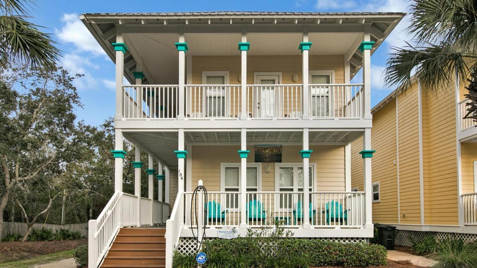 Margarita Sunrise - Easy beach access on 30A 2 pools House in South Walton County