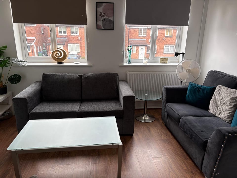 FilmonHomes Apartment in Oldbury