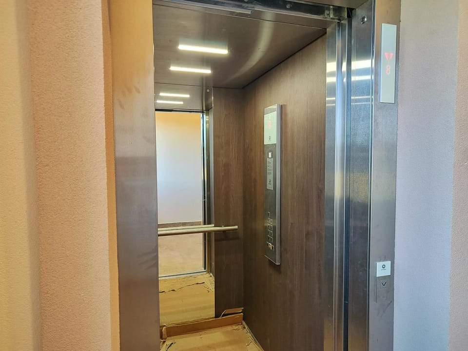 elevator