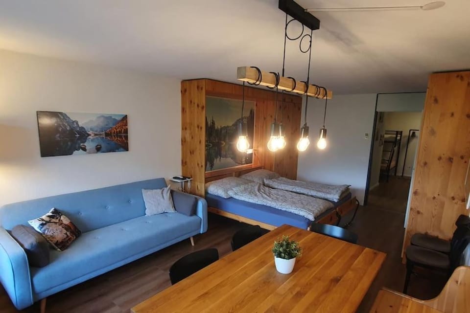 Bed, Living room, Photo of the whole room, Seating area, Bedroom