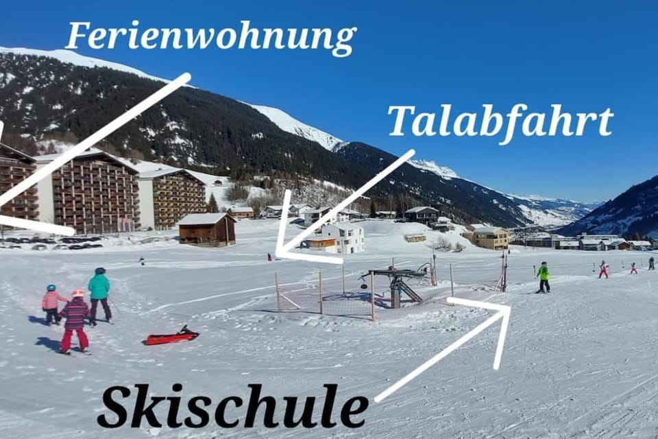 Stilvolle Wohnung mit traumhaftem Bergblick Apartment in Canton of Grisons