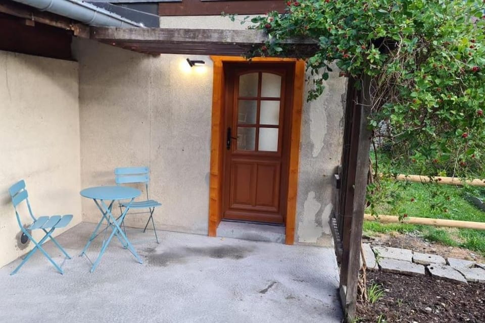 Patio, Garden, Garden view