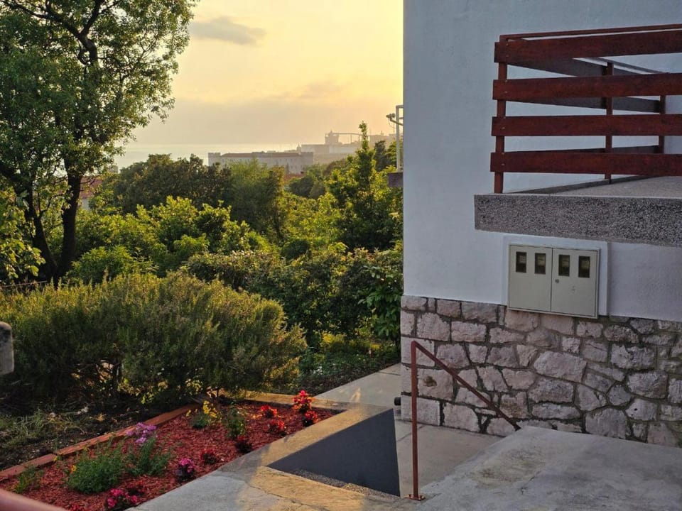 Garden, Garden view, Sea view, Sunset