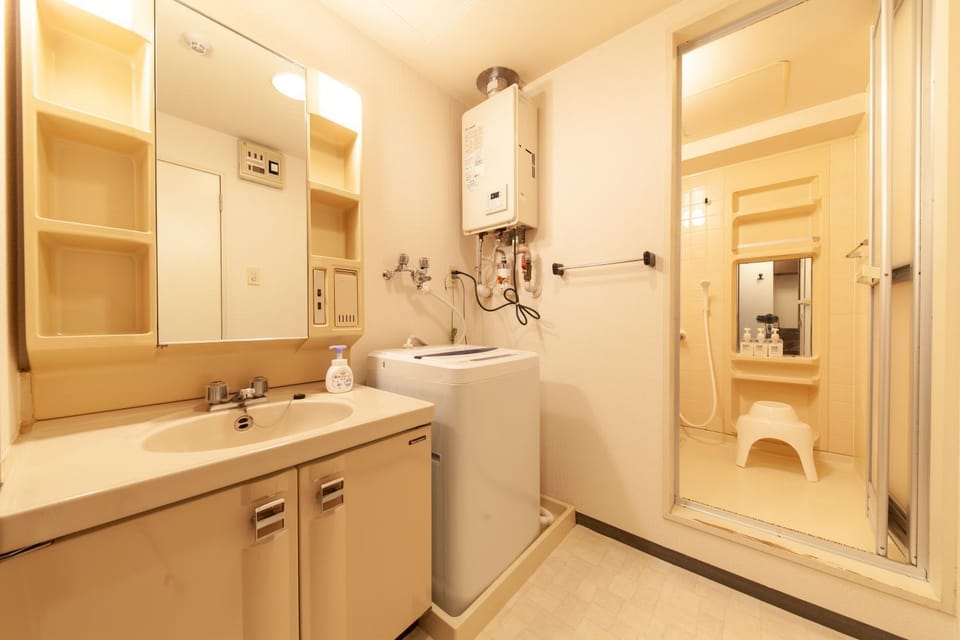 Bathroom, washing machine