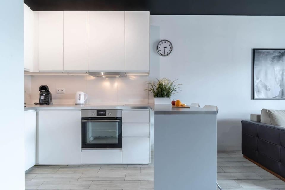 Coffee/tea facilities, Kitchen or kitchenette, pet friendly, stove