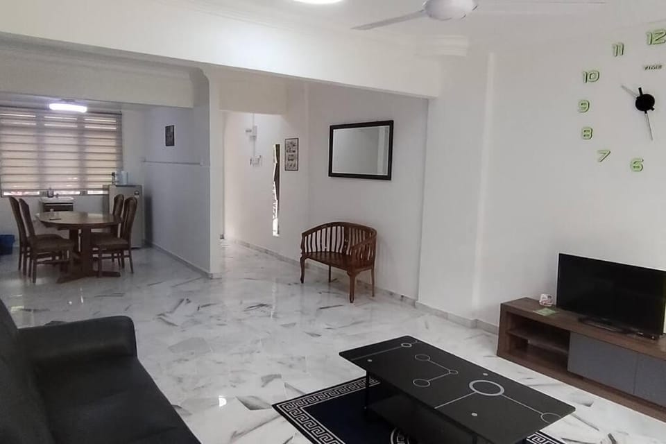 Saga Laguna Condo Homestay Apartment in Port Dickson