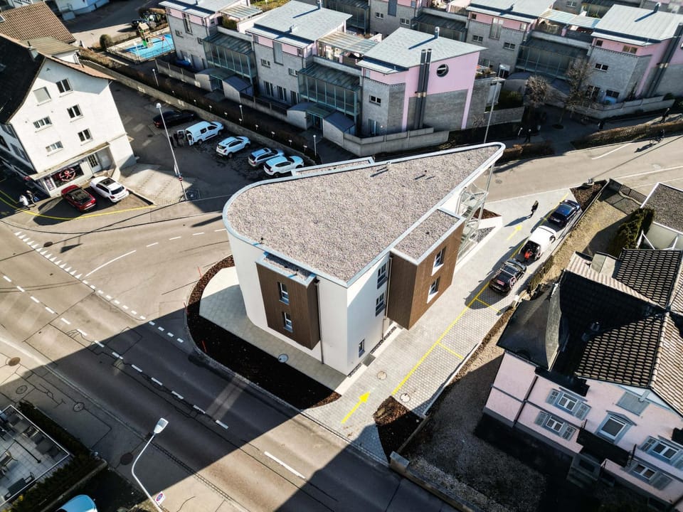 Property building, Bird's eye view