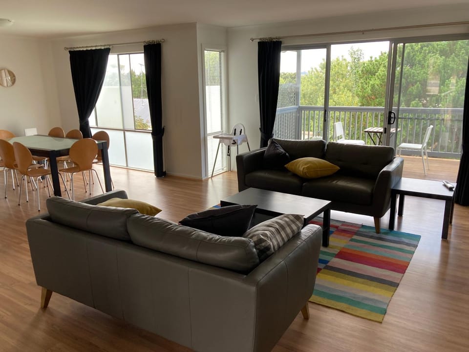 Bay views on Laurie House in Encounter Bay