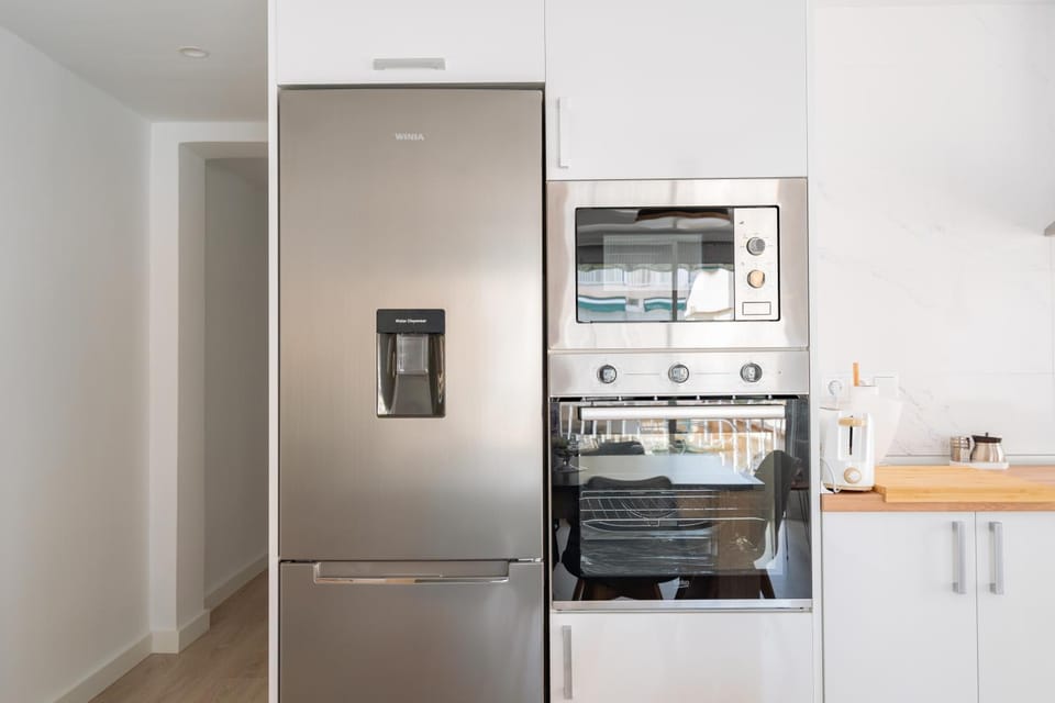 microwave, oven