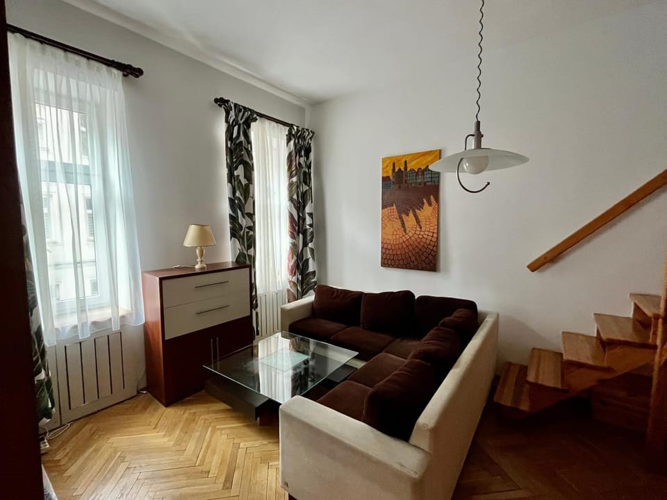 Studio Aleje Ujazdowskie 20 Apartment in Warsaw