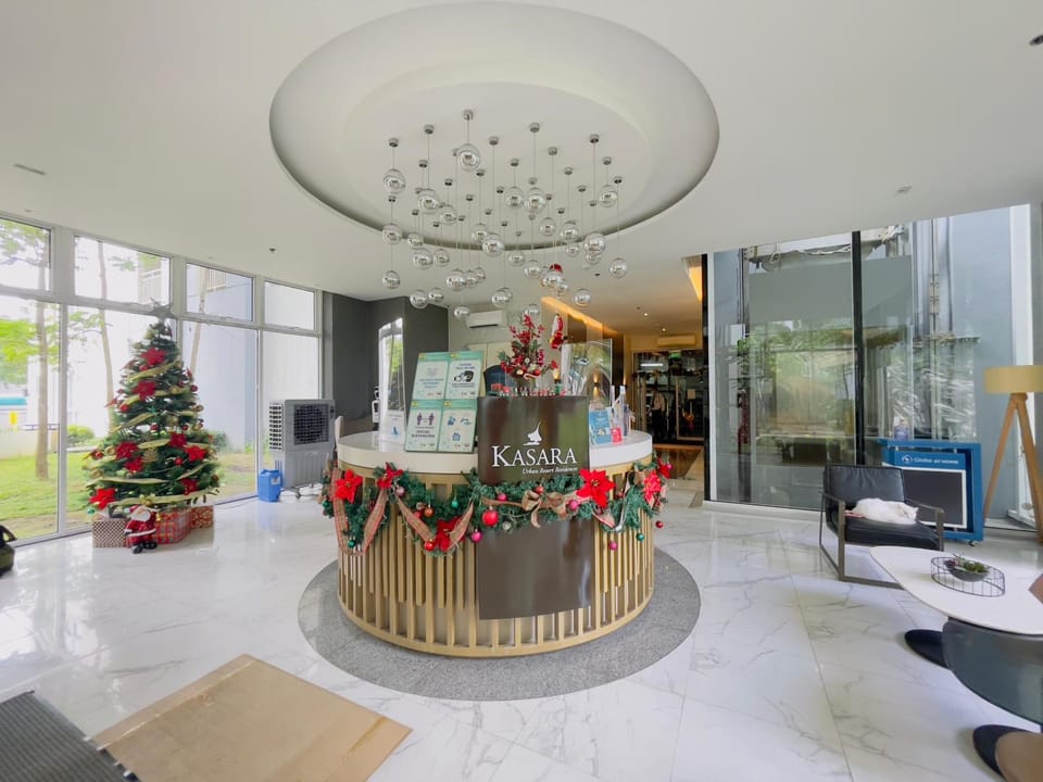 Kasara De Ulap BEST Staycation - 25th Floor City View - Pool & Fast Wi-Fi Apartment in Pasig