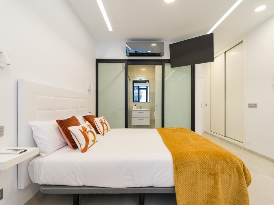 Bed, Bedroom