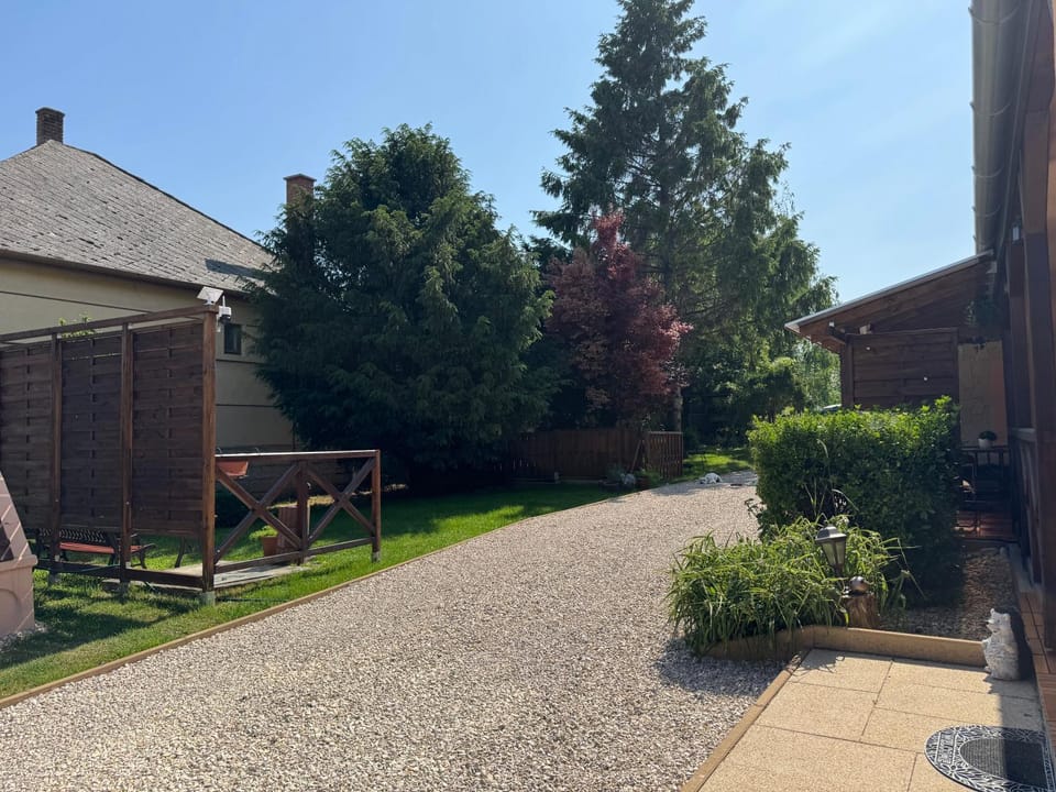 Inner courtyard view