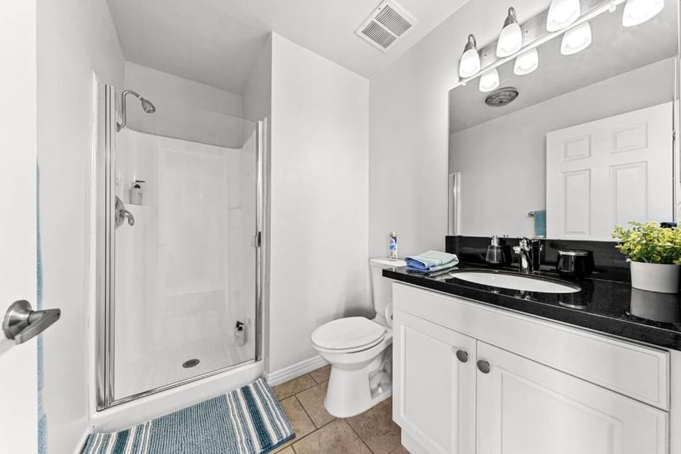Shower, Toilet, Bathroom, Kitchen or kitchenette