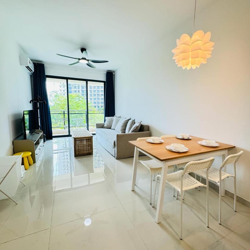 Forest city Sea view homestay Apartment in Johor
