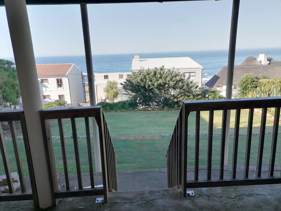 View (from property/room), Balcony/Terrace, Sea view