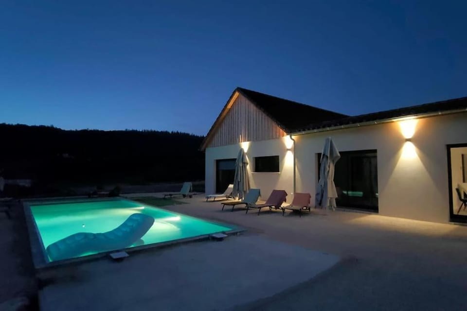 Gîte Le perron de st cirq House in Occitanie