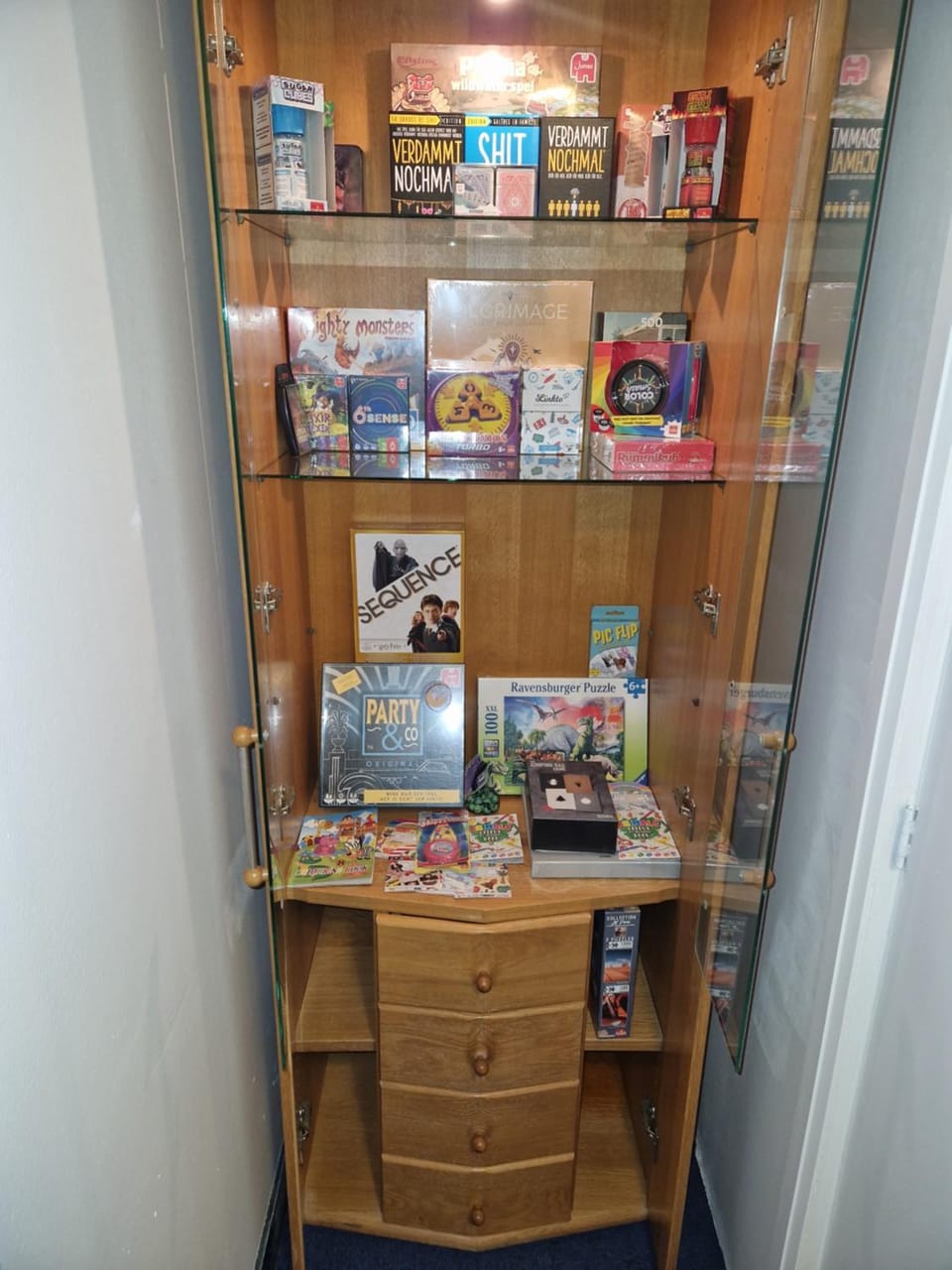 Game Room, Library, storage, storage