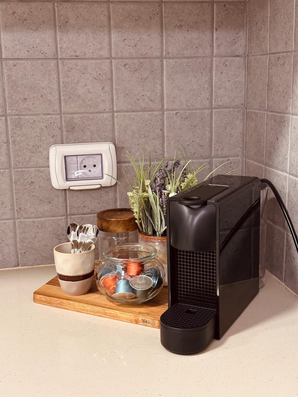 Coffee/tea facilities, Kitchen or kitchenette, Food and drinks