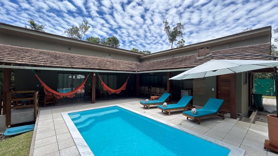 Garden view, Pool view, Swimming pool, sunbed