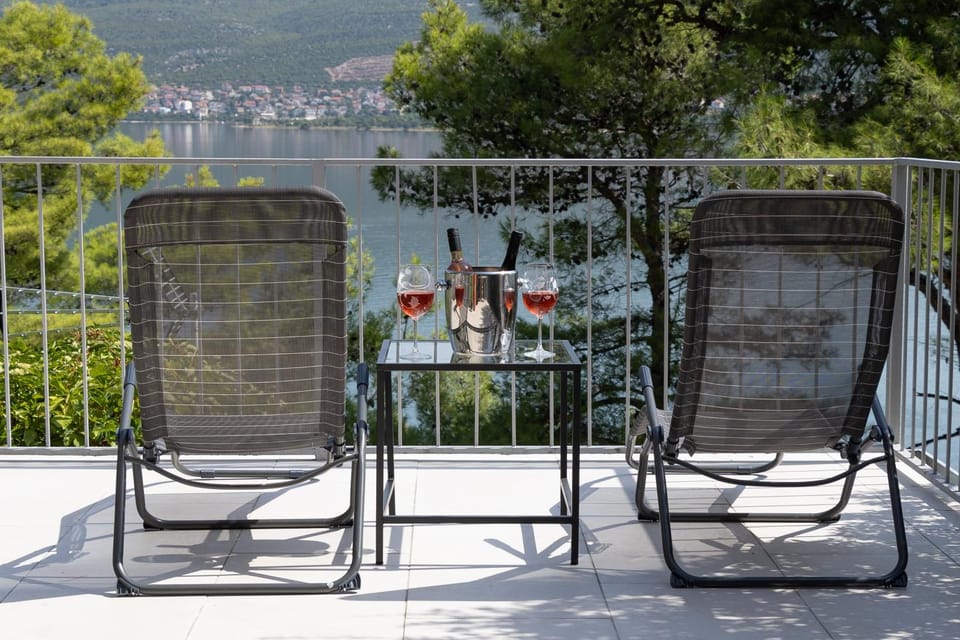 View (from property/room), Balcony/Terrace