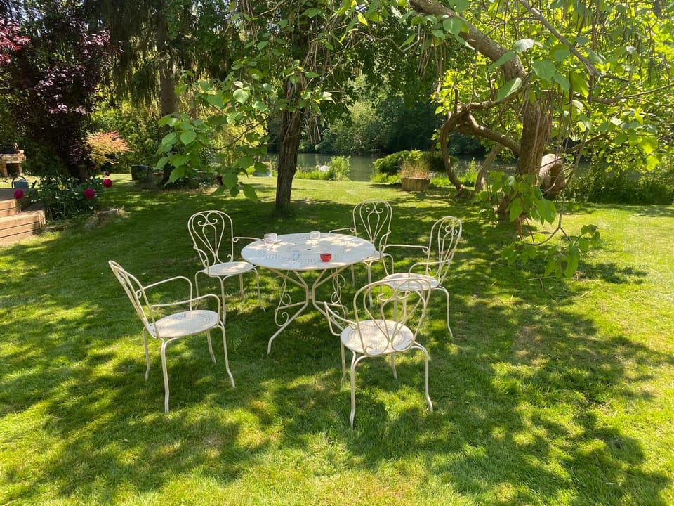 Apatam-Montigny, bord du Loing Villa in Île-de-France