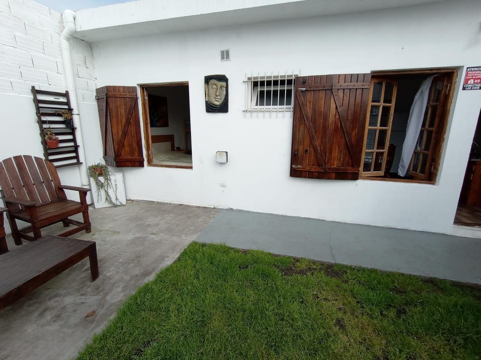 Casa parrilla patio estacionamiento House in Mar del Plata