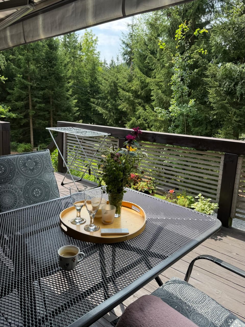 Natural landscape, Garden, View (from property/room), Balcony/Terrace, Seating area, Garden view