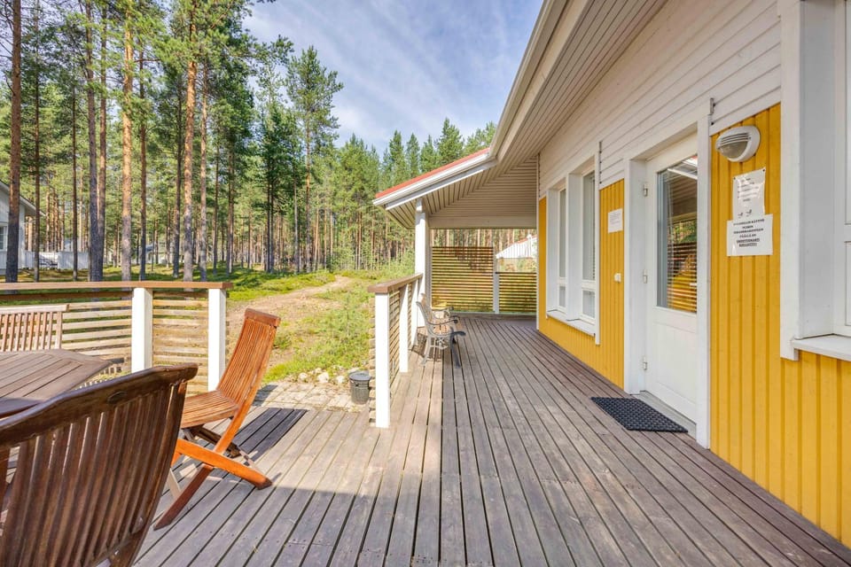Property building, Balcony/Terrace