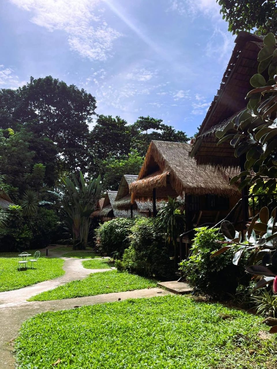 Jungle Garden Bed and Breakfast in Koh Chang Tai