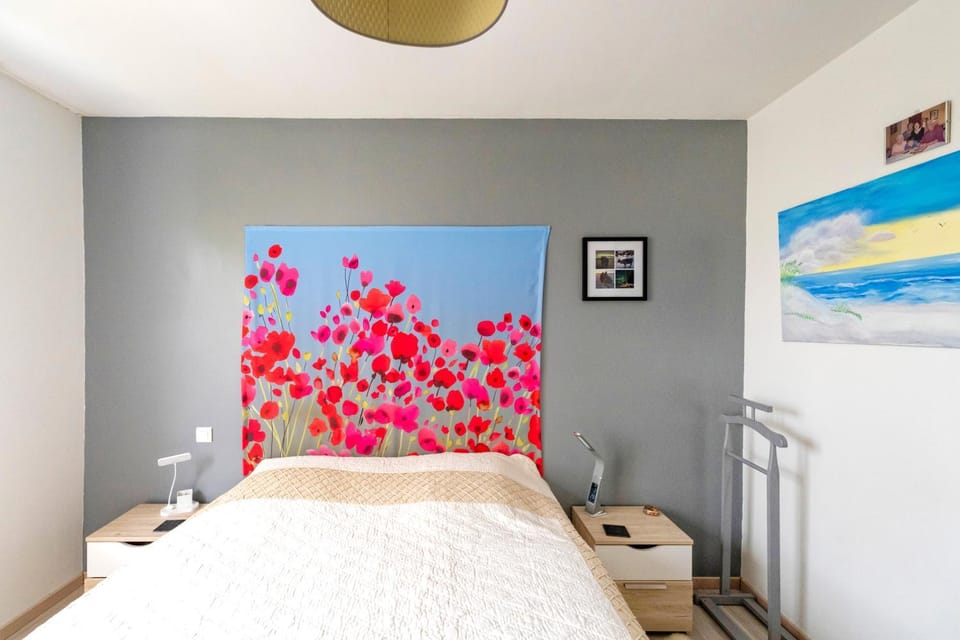 Living room, Bedroom