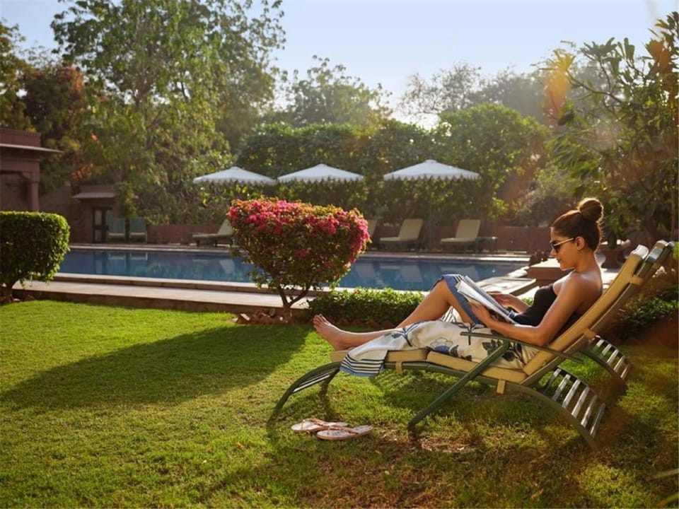 Garden, Swimming pool