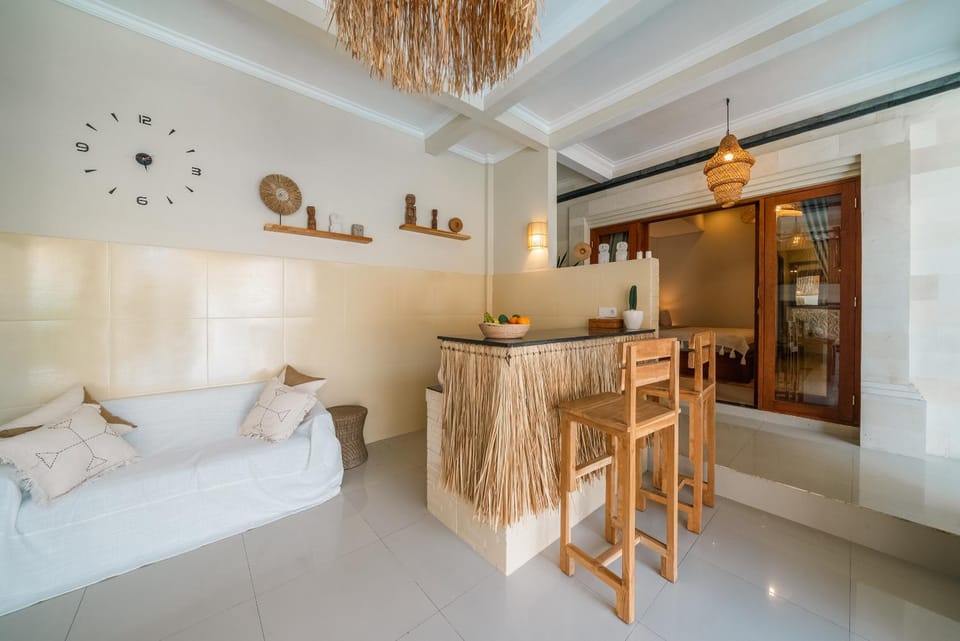 Villa 3BR Canggu Tropical Vibes ! Villa in North Kuta