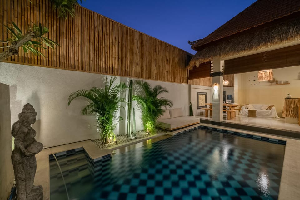 Villa 3BR Canggu Tropical Vibes ! Villa in North Kuta