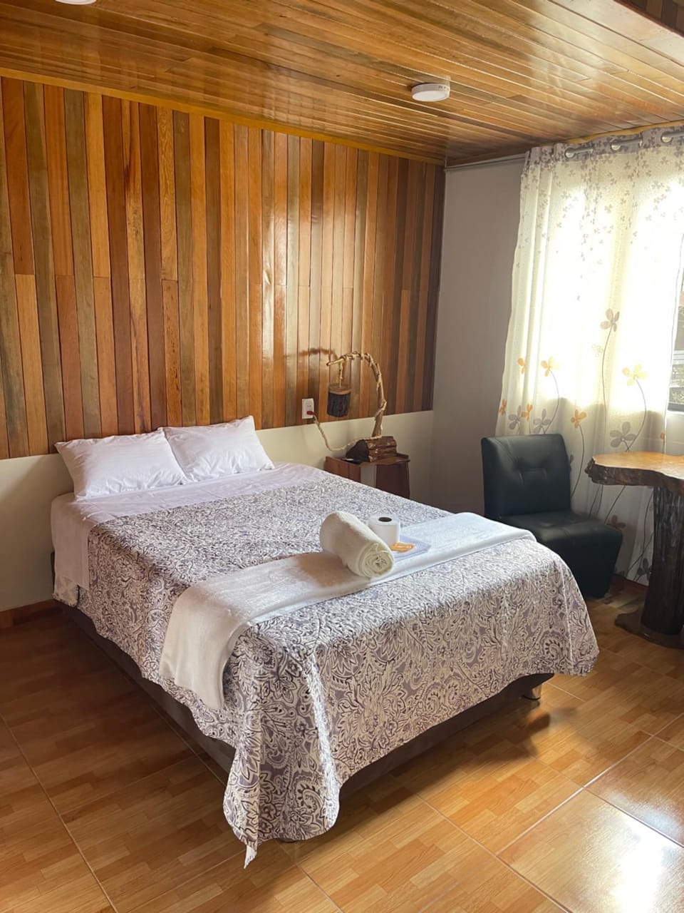 Paz y Bien Bed and Breakfast in Villa Rica