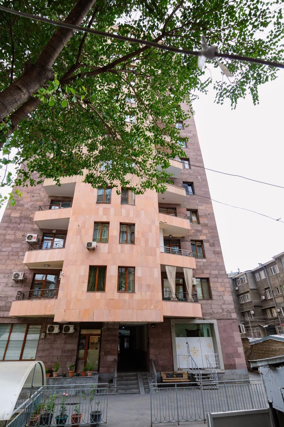 Property building, Day