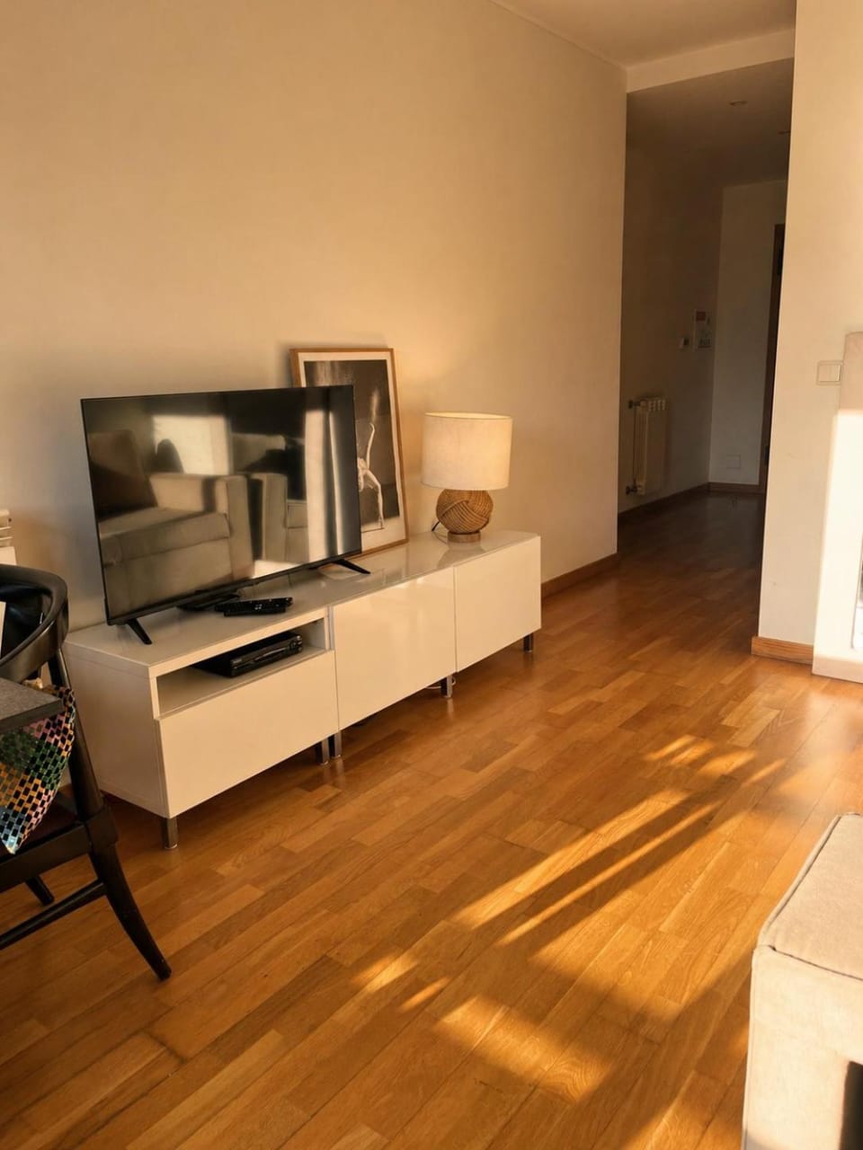 TV and multimedia, Living room, Seating area, pet friendly