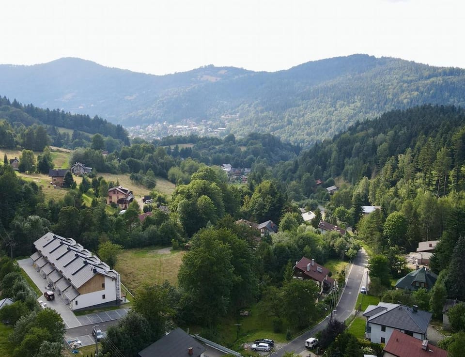 Nearby landmark, Natural landscape, Bird's eye view, Mountain view